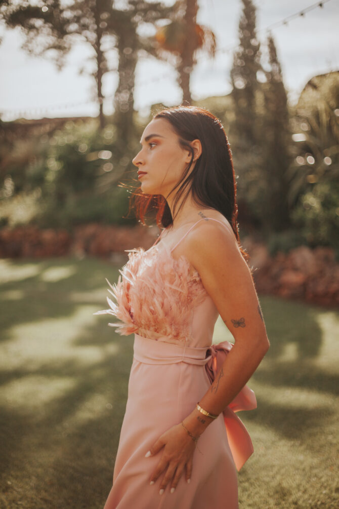 VESTIDO PLUMAS